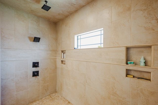 616 S Sam Houston Ave, Odessa, TX 79761