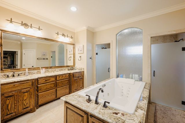 616 S Sam Houston Ave, Odessa, TX 79761