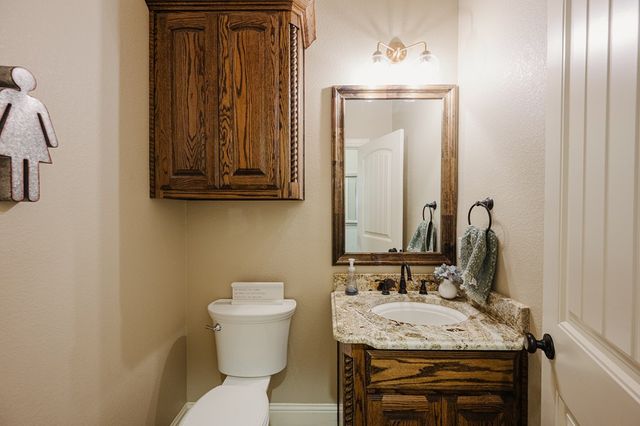 616 S Sam Houston Ave, Odessa, TX 79761