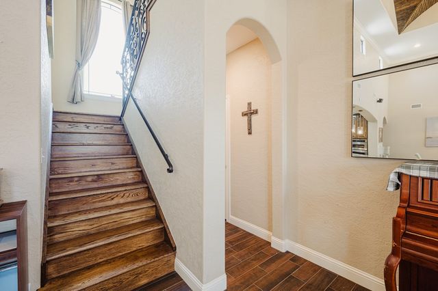 616 S Sam Houston Ave, Odessa, TX 79761