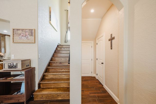 616 S Sam Houston Ave, Odessa, TX 79761