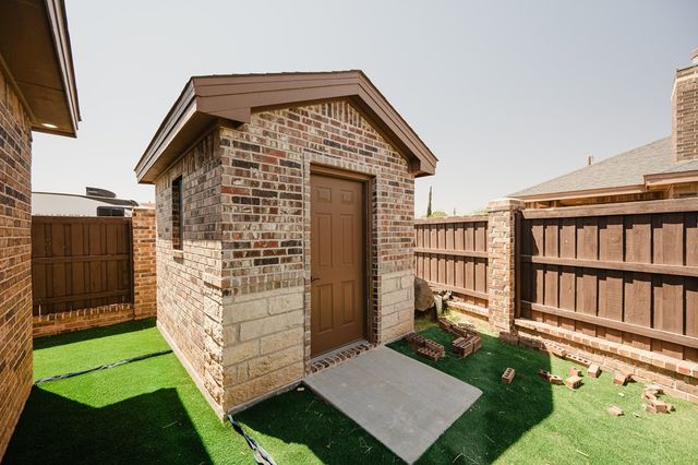 616 S Sam Houston Ave, Odessa, TX 79761