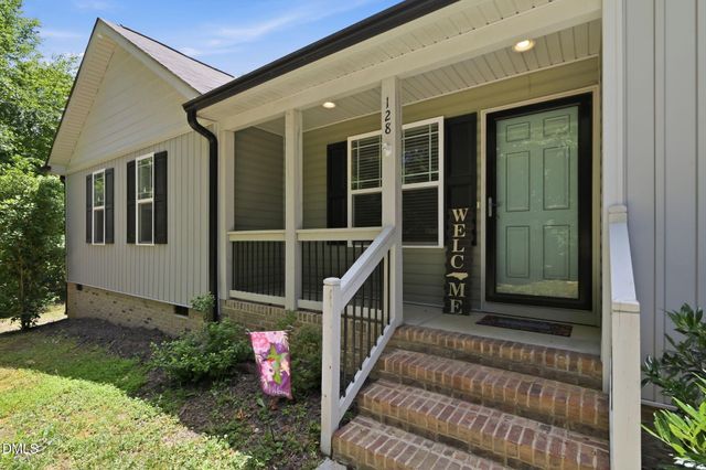 128 Bragg Lane, Hurdle Mills, NC 27541