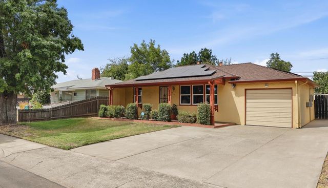 415 E Atlee Street, Stockton, CA 95204