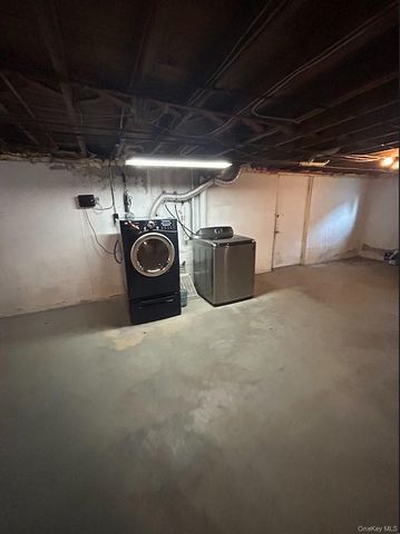 7 Grange Street, Huntington, NY 11743