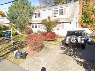 7 Grange Street, Huntington, NY 11743