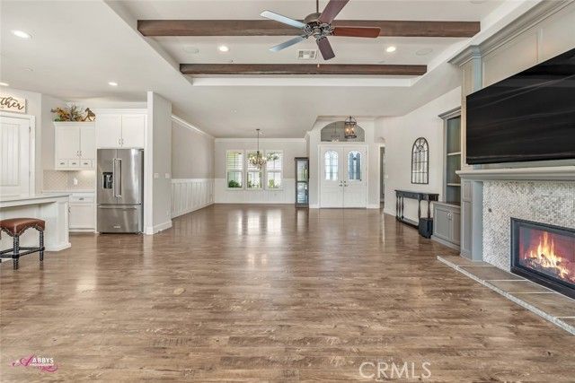 4104 Woodcastle Way, Bakersfield, CA 93314