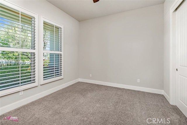 4104 Woodcastle Way, Bakersfield, CA 93314