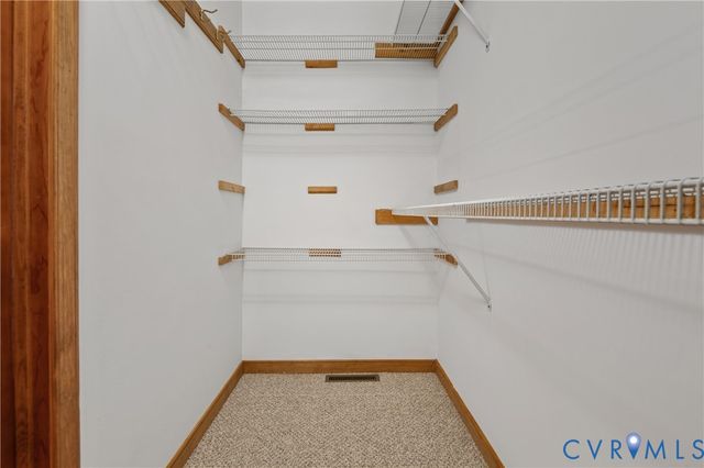 1119 Elmwood Dr, Colonial Heights, VA 23834
