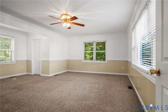 1119 Elmwood Dr, Colonial Heights, VA 23834