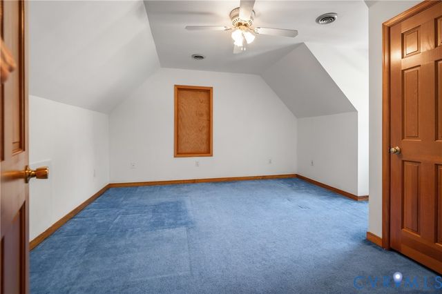 1119 Elmwood Dr, Colonial Heights, VA 23834