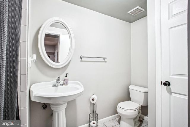 11939 ARTERY DR, Fairfax, VA 22030
