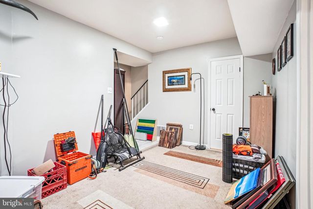 11939 ARTERY DR, Fairfax, VA 22030