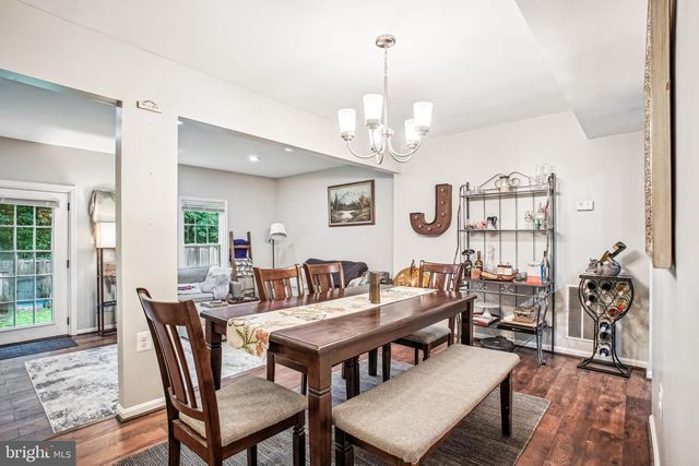 11939 ARTERY DR, Fairfax, VA 22030
