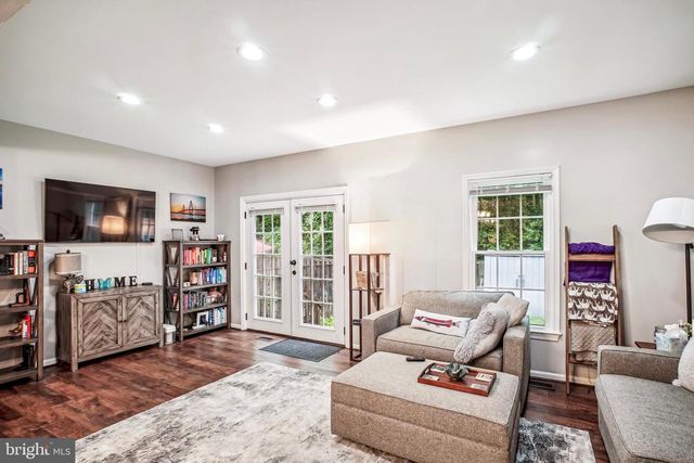 11939 ARTERY DR, Fairfax, VA 22030