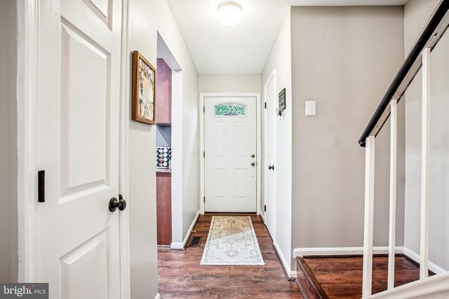 11939 ARTERY DR, Fairfax, VA 22030