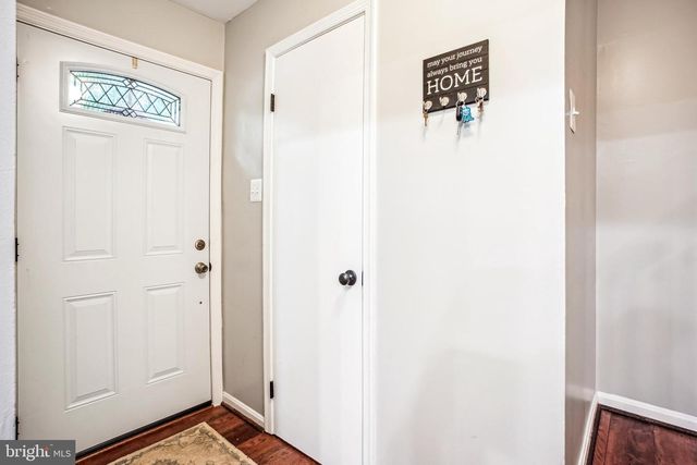 11939 ARTERY DR, Fairfax, VA 22030