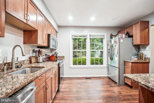 11939 ARTERY DR, Fairfax, VA 22030