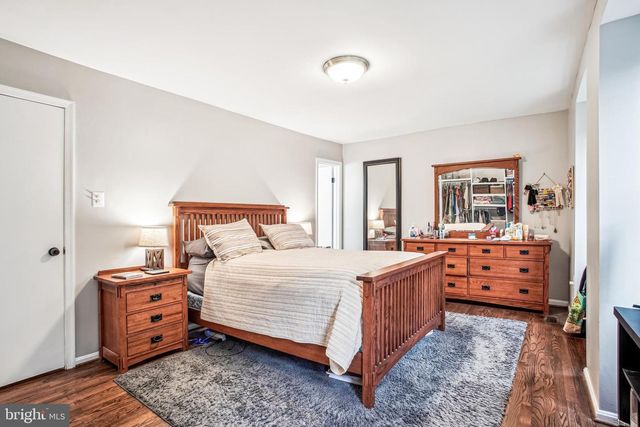 11939 ARTERY DR, Fairfax, VA 22030