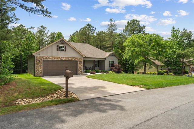 1072 Bell Loop, Chatsworth, GA 30705