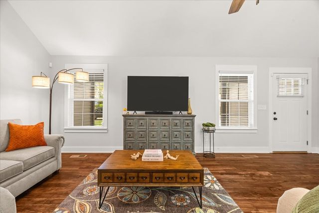 1072 Bell Loop, Chatsworth, GA 30705