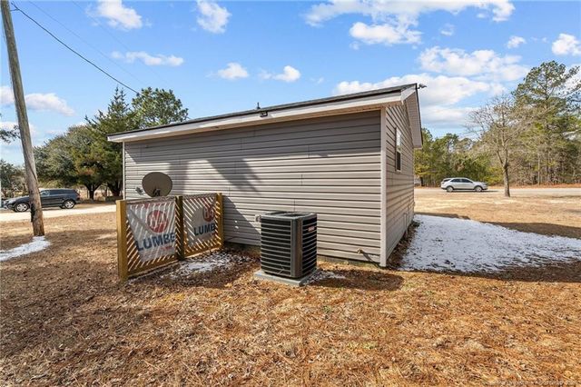 422 Doc Brown Road, Raeford, NC 28376