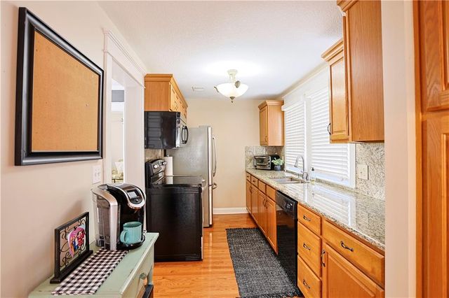 311 N River Boulevard, Independence, MO 64050