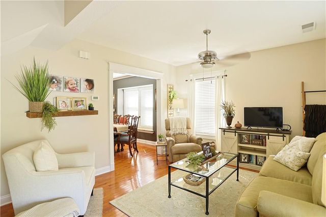 311 N River Boulevard, Independence, MO 64050