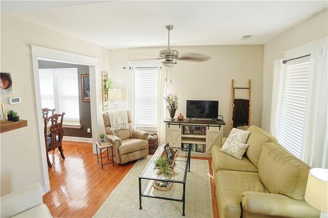 311 N River Boulevard, Independence, MO 64050