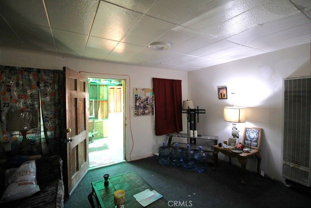 Image 21 of property listing at 33713 1st Street, Daggett, CA 92327