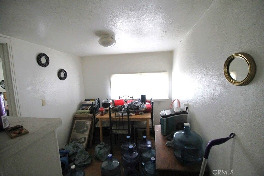 Image 39 of property listing at 33713 1st Street, Daggett, CA 92327