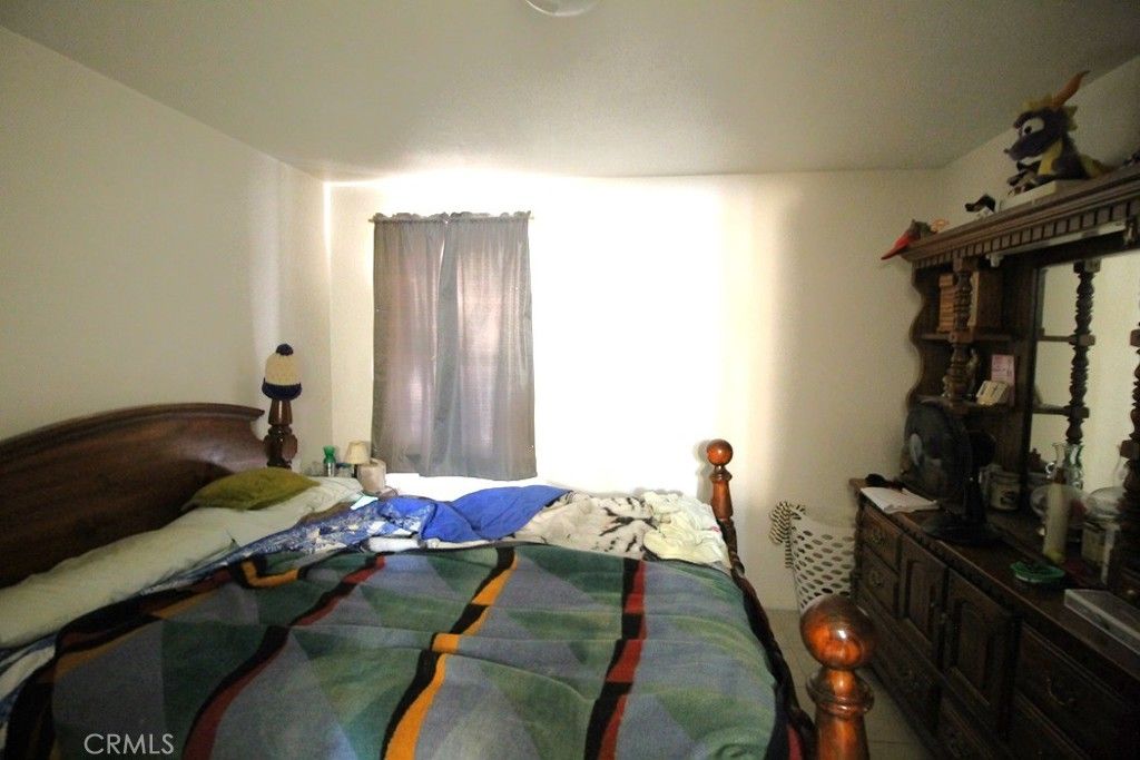 Image 42 of property listing at 33713 1st Street, Daggett, CA 92327