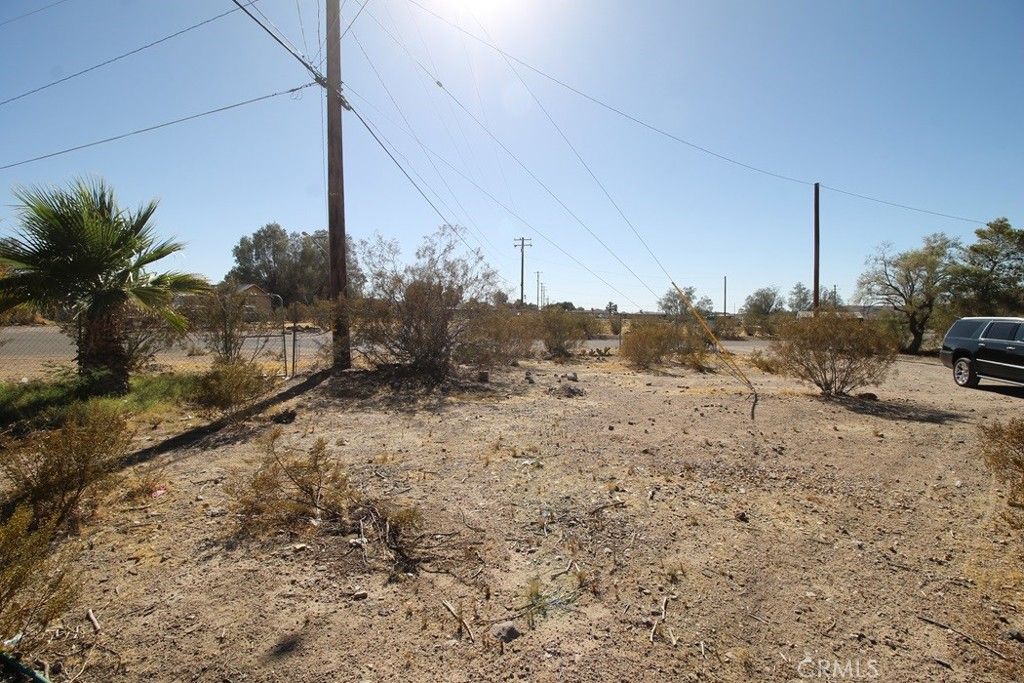 Image 46 of property listing at 33713 1st Street, Daggett, CA 92327