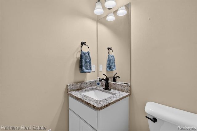 5127 Clyde Road, Howell, MI 48855