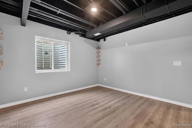 5127 Clyde Road, Howell, MI 48855