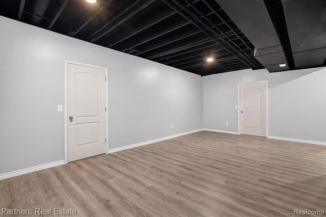 5127 Clyde Road, Howell, MI 48855