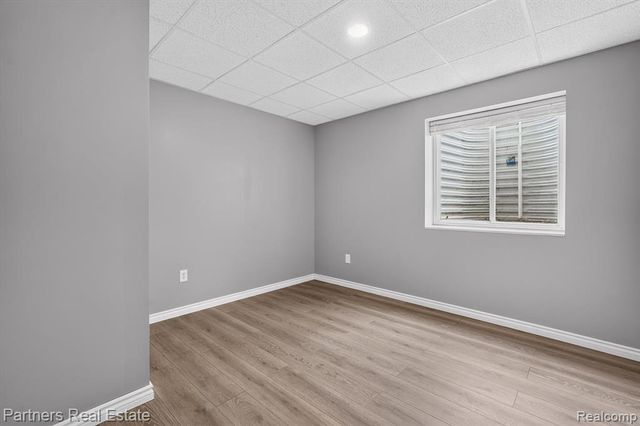 5127 Clyde Road, Howell, MI 48855