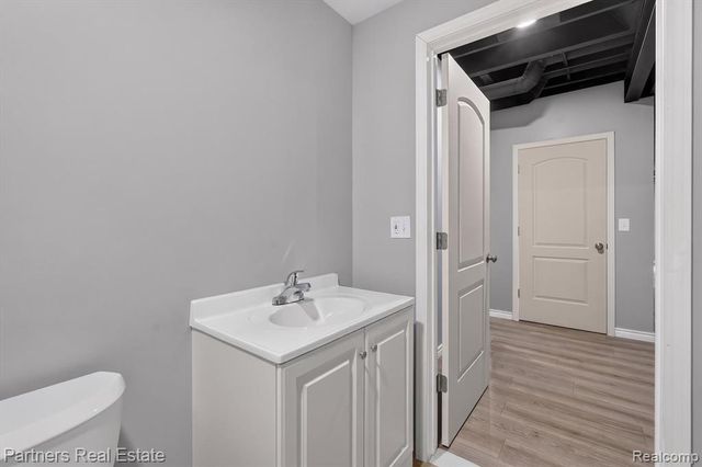 5127 Clyde Road, Howell, MI 48855