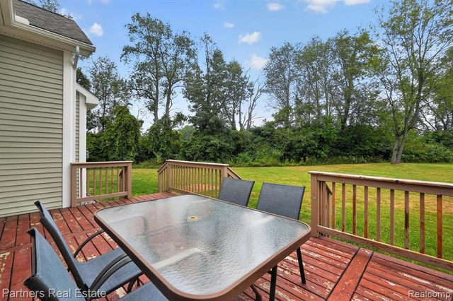 5127 Clyde Road, Howell, MI 48855