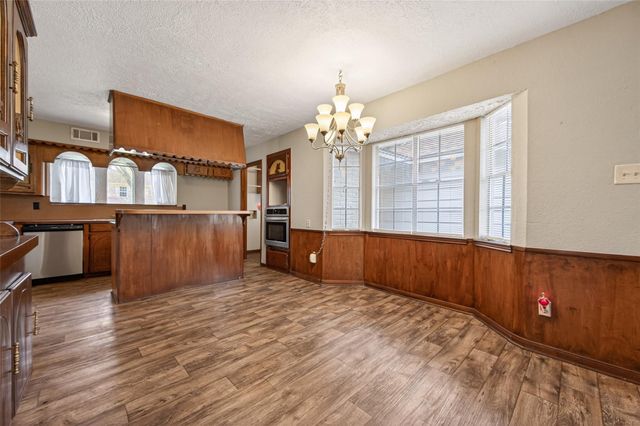 5414 Spanish Oak Drive, Houston, TX 77066