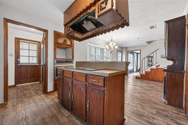 5414 Spanish Oak Drive, Houston, TX 77066