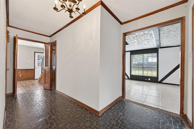 5414 Spanish Oak Drive, Houston, TX 77066