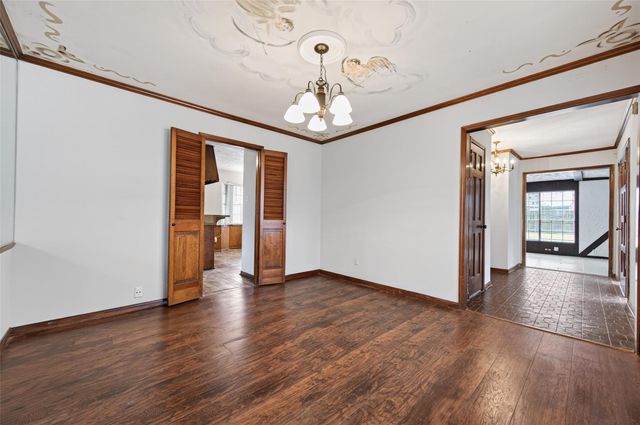 5414 Spanish Oak Drive, Houston, TX 77066