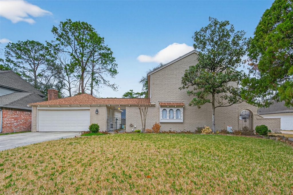 5414 Spanish Oak Drive, Houston, TX 77066