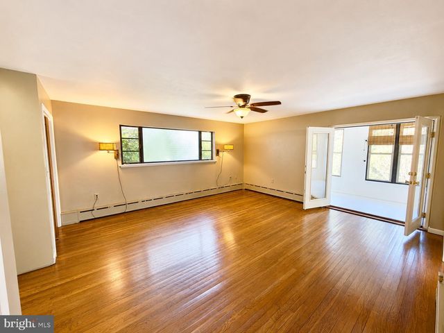 102 BOND ST, Westminster, MD 21157
