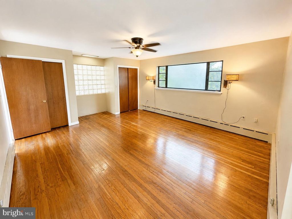 Image 19 of property listing at 102 BOND ST, Westminster, MD 21157