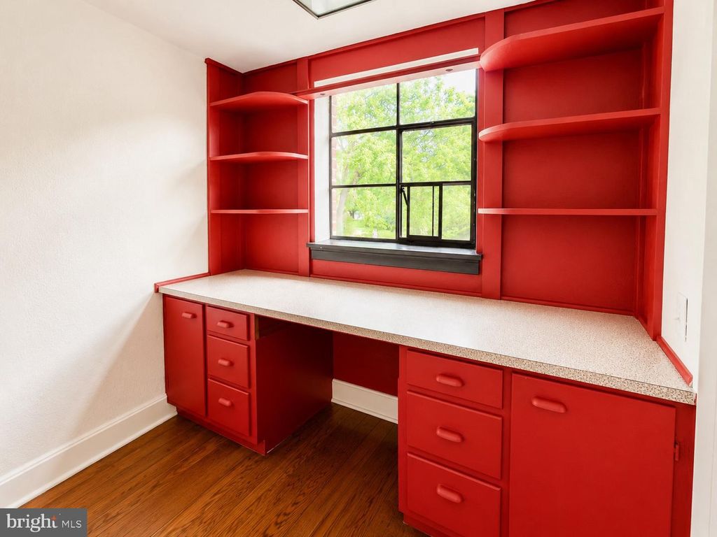 Image 32 of property listing at 102 BOND ST, Westminster, MD 21157