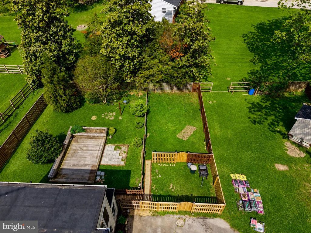 Image 47 of property listing at 102 BOND ST, Westminster, MD 21157