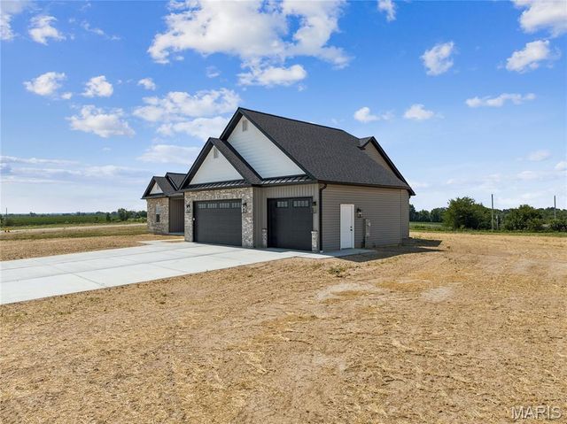 101 Sunrise Lane, Old Monroe, MO 63369