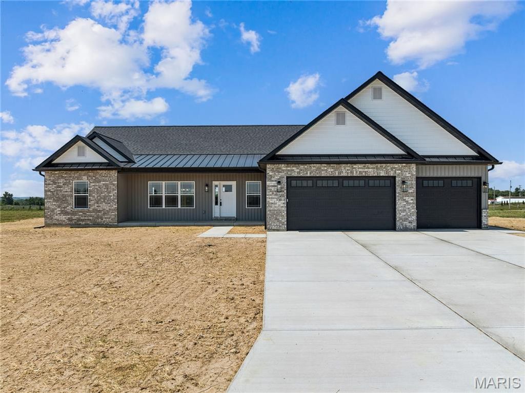 101 Sunrise Lane, Old Monroe, MO 63369